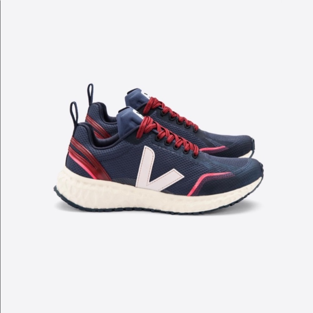 Veja Condor Sneakers Size 7 New in Box